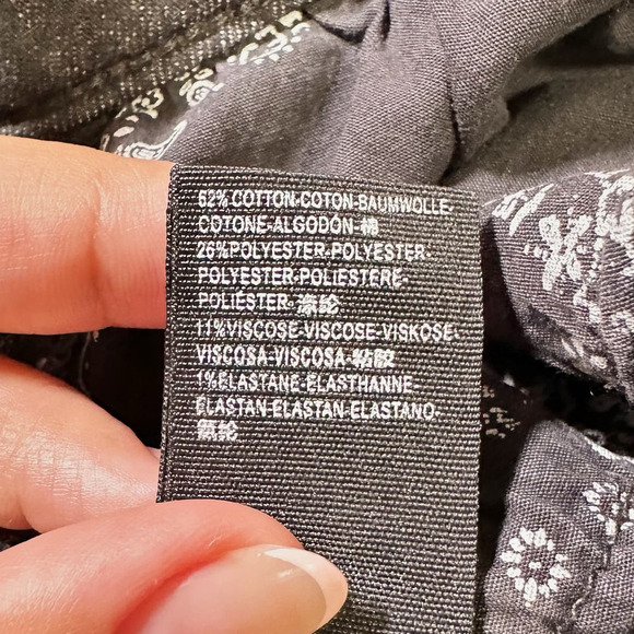 Free People Irreplaceable Flare Jean Raw Frayed Hem Black Women 26 - Picture 5 of 8